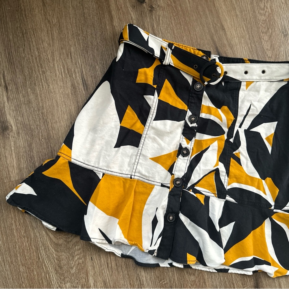Nine West Skirt Large Button Front Belted A Line Floral Black White Yellow - Picture 2 of 7